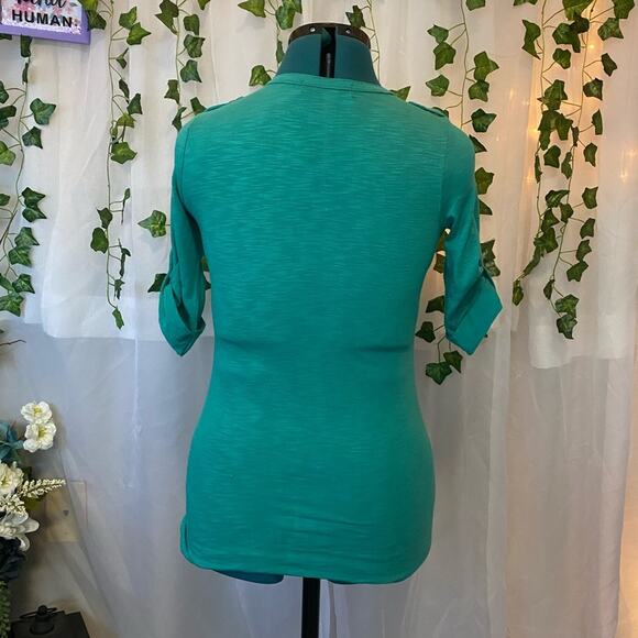 Doublju Women’s V Neck Folded Sleeve Top Size Medium Color Green - Picture 5 of 5